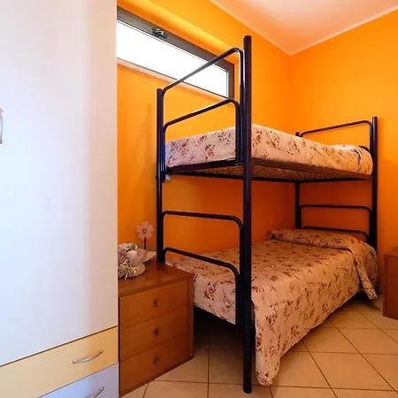 Apartman Bay A18 - Pineto